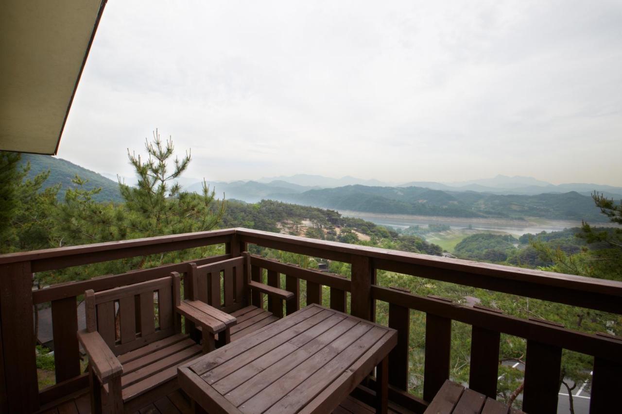 Club Es Jecheon Resort Chech'ŏn Εξωτερικό φωτογραφία